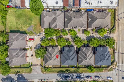 5227 Brinkman Ct, Houston, TX, 77091-5660 | Card Image