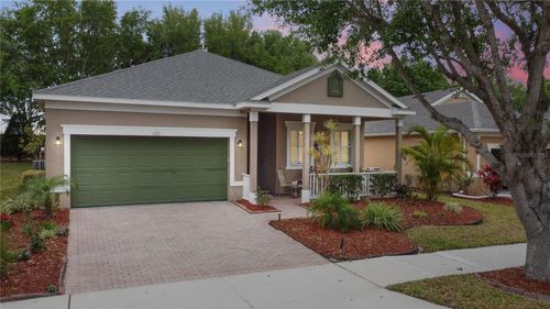 135 Crepe Myrtle Dr, Groveland, FL, 34736-3601 | Card Image
