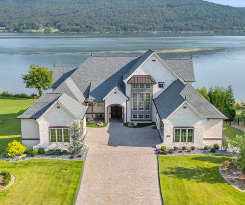 290 Edgewater Way, Jasper, TN, 37347-1758 | Card Image