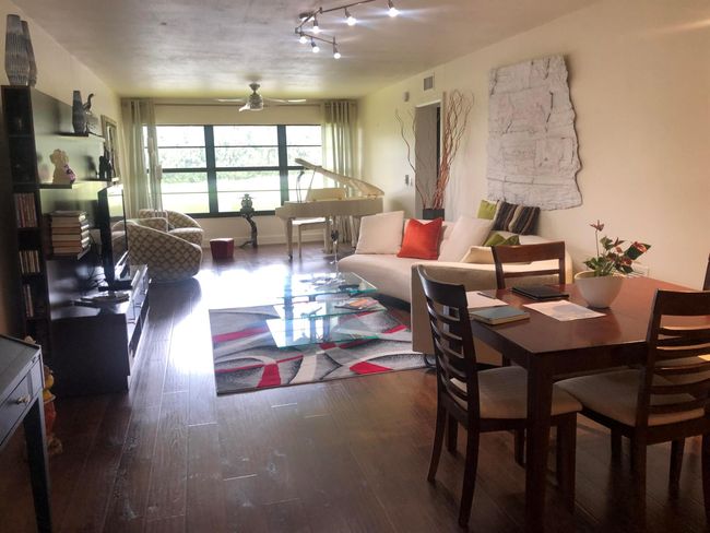 APT-203 - 18 Plantation Dr, Condo with 2 bedrooms, 2 bathrooms and null parking in Vero Beach FL | Image 4