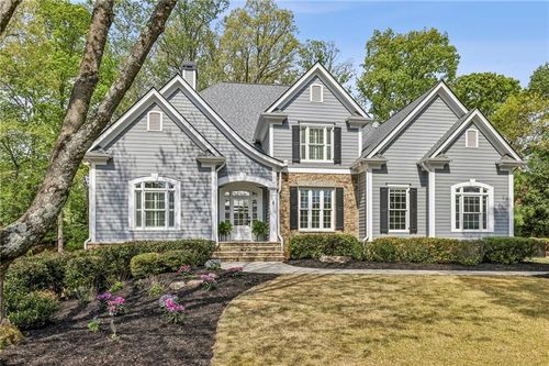 12090 Meadows Ln, Alpharetta, GA, 30005-8954 | Card Image