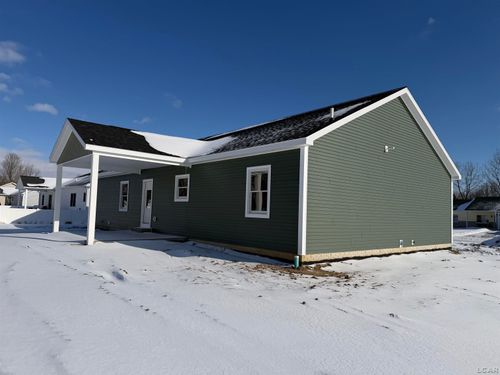 4173 Evergreen Rd, Adrian, MI, 49221-8491 | Card Image