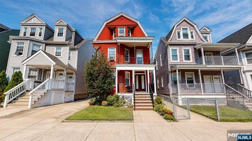 167 16th Street, East Orange, NJ, 07017 | Card Image