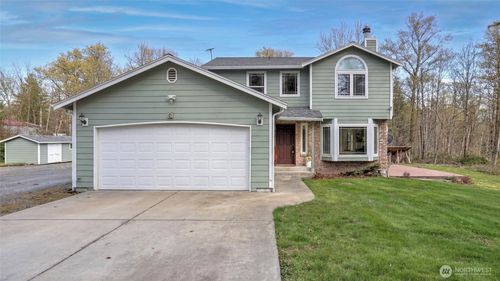 16302 230th Ave Se, Maple Valley, WA, 98038-7013 | Card Image