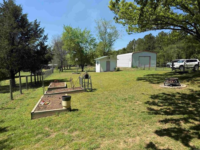 379 Heigle Rd, House other with 3 bedrooms, 2 bathrooms and null parking in Tumbling Shoals AR | Image 12