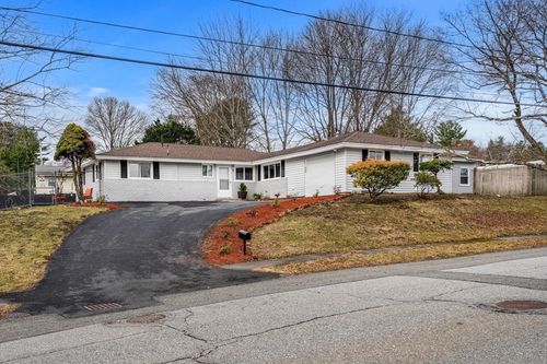 3 Blackstone St, Peabody, MA, 01960-1001 | Card Image