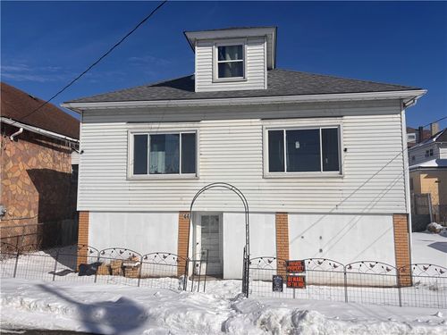 44 Fairgarden St, Republic, PA, 15475-1027 | Card Image