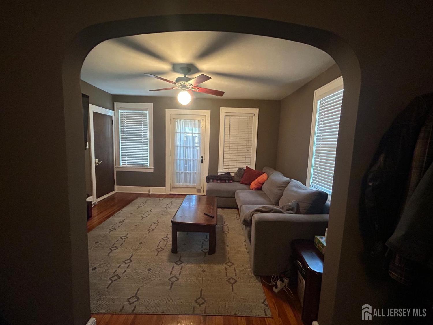Residential Lease in Edison 4