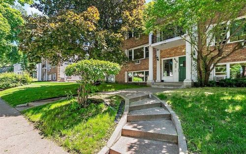 3-415 Ridgewood Ave, Minneapolis, MN, 55403-3569 | Card Image