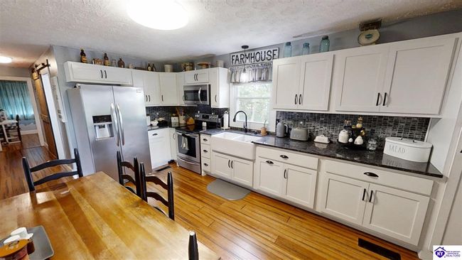 4964 Highway 566, House other with 3 bedrooms, 2 bathrooms and null parking in Magnolia KY | Image 15