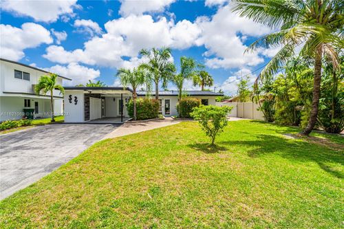 2430 Key Largo Lane, Fort Lauderdale, FL, 33312 | Card Image