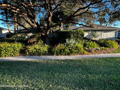 290 Marlin Pl, Melbourne Beach, FL, 32951-2920 | Card Image