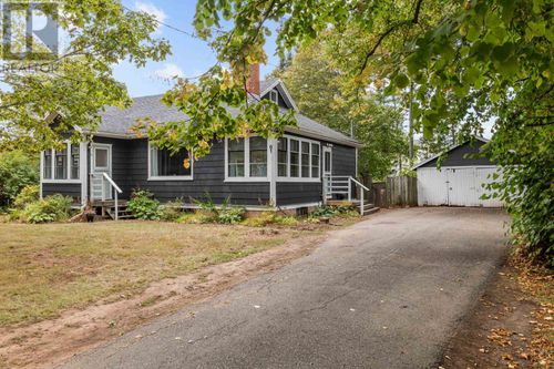 61 Mount Edward Rd, Charlottetown, PE, C1A5S1 | Card Image