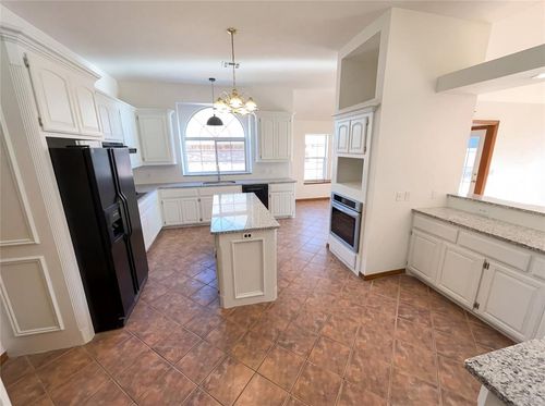 19516 Danforth Farms Blvd, Edmond, OK, 73012-3475 | Card Image