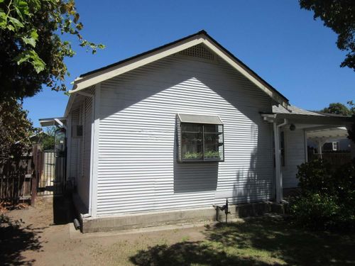 61 E Ellis St, Stockton, CA, 95204-4536 | Card Image