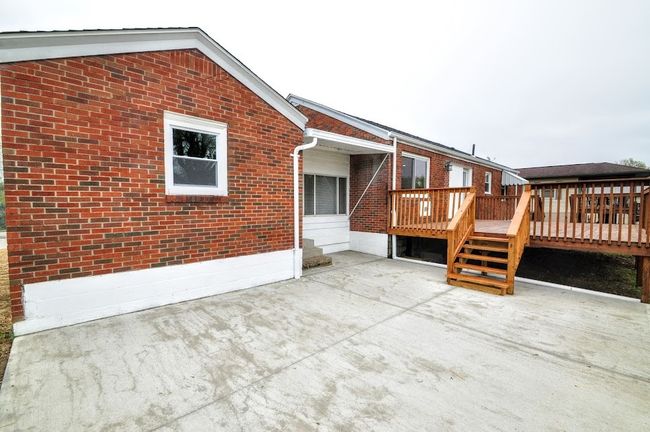 414 Grandview Ave, House other with 4 bedrooms, 2 bathrooms and 4 parking in Monongahela PA | Image 38