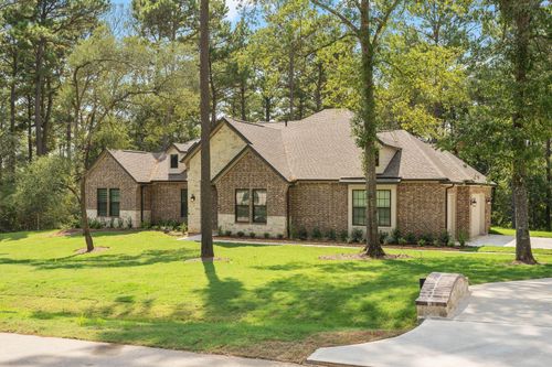 9258 Cedar Bnd, Plantersville, TX, 77363-1208 | Card Image