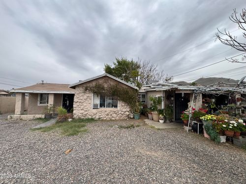 740 W Cinnabar Ave, Phoenix, AZ, 85021-2599 | Card Image