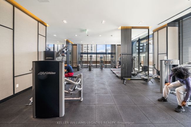 1211 - 501 Yonge St, Condo with 2 bedrooms, 1 bathrooms and null parking in Toronto ON | Image 25