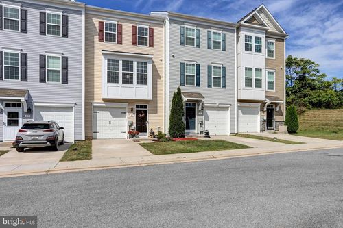 47 Landis Ct, FALLING WATERS, WV, 25419-1199 | Card Image