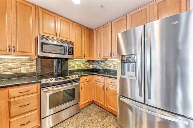APT-902 - 306 4 Th Ave, Condo with 2 bedrooms, 2 bathrooms and null parking in Pittsburgh PA | Image 7