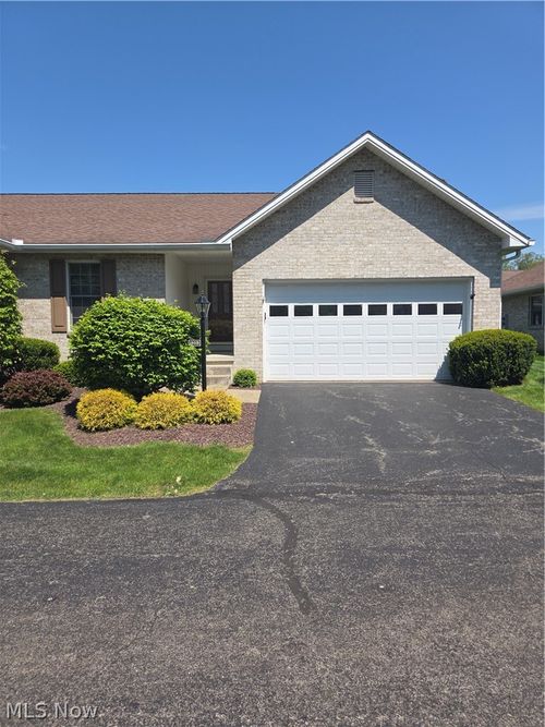 193 Mathews Rd, Boardman, OH, 44512-3068 | Card Image