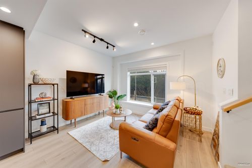 3-5651 Steveston Highway, Richmond, BC, V7E0C5 | Card Image