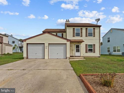 21 Maynard Dr, Sicklerville, NJ, 08081-2304 | Card Image