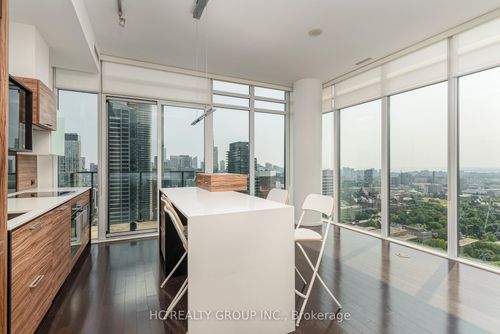 3503-75 St Nicholas St, Toronto, ON, M4Y0A5 | Card Image