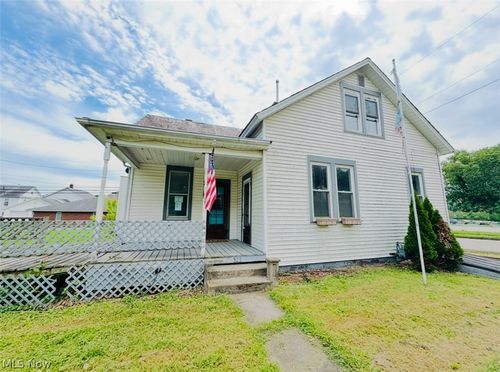 323 5th St, Lowell, OH, 45744-9015 | Card Image