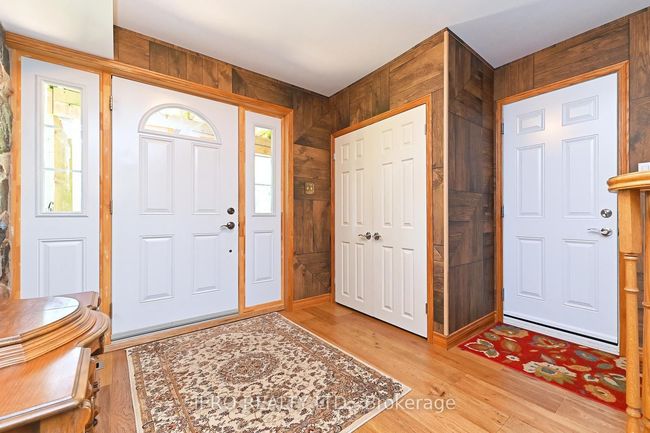 4 Ann St, House other with 2 bedrooms, 2 bathrooms and 6 parking in Georgetown ON | Image 5