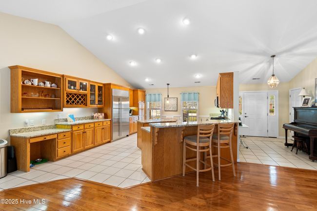 618 Oyster Bay Dr, House other with 3 bedrooms, 4 bathrooms and 2 parking in Sunset Beach NC | Image 9