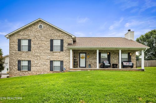 5748 Quail Run Drive, Maryville, TN, 37804 | Card Image