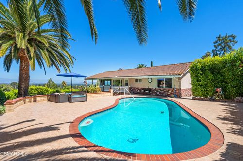 22109 Gresham Street, Canoga Park, CA, 91304 | Card Image