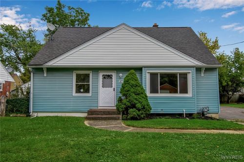 27 Dorr St, West Seneca, NY, 14210-2520 | Card Image