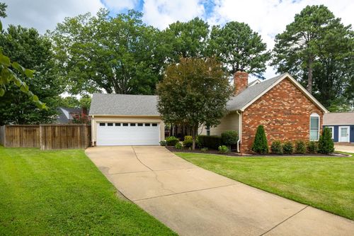 2157 Idlewood Cv, Germantown, TN, 38139-5316 | Card Image