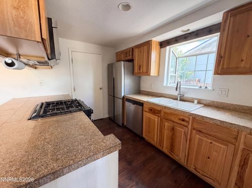 3325 Somerset Way, Carson City, NV, 89705-7215 | Card Image