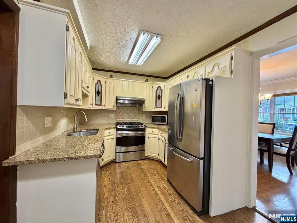 Residential Lease in River Edge 5