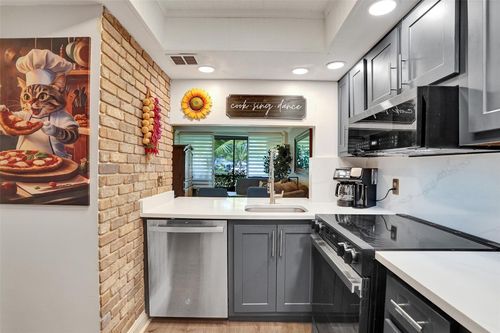 apt-1e-103 Royal Park Dr, Oakland Park, FL, 33309-5868 | Card Image