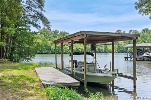 960 Poplar Creek Rd, Bracey, VA, 23919-3209 | Card Image