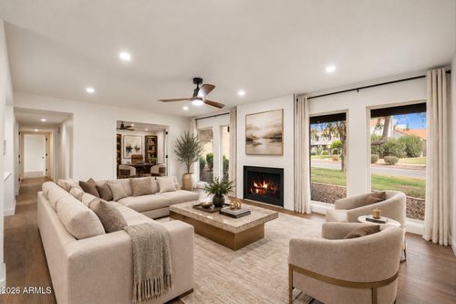 36-7000 N Via Camello Del Sur, Scottsdale, AZ, 85258-3615 | Card Image