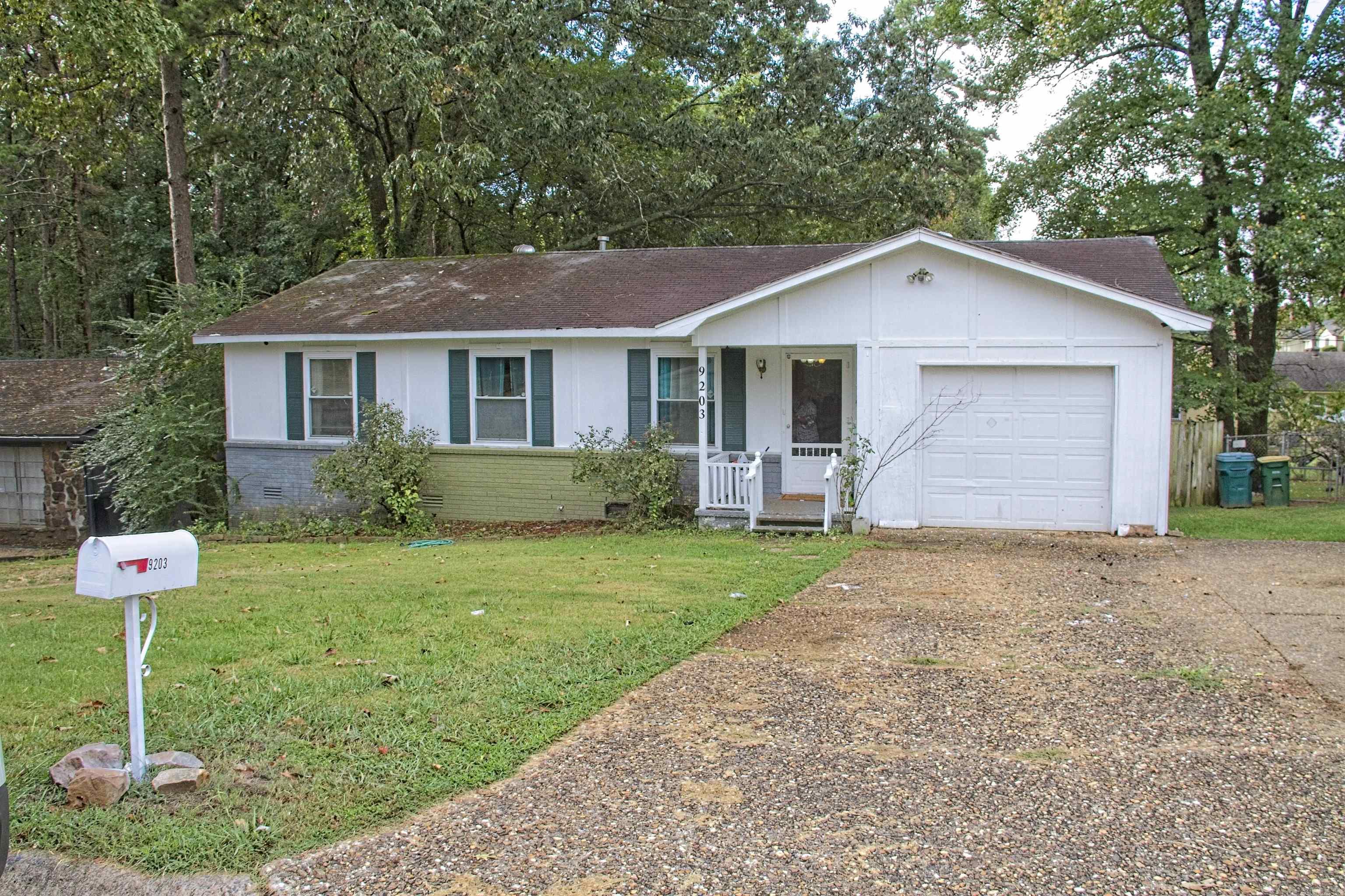 Tanya Dr, Little Rock, AR 72204