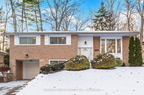 3180 The Credit Woodlands, Mississauga, ON, L5C2J4 | Card Image