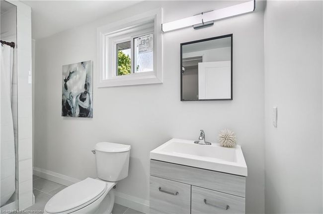 10 Comet Ave, House other with 5 bedrooms, 3 bathrooms and 1 parking in Hamilton ON | Image 19