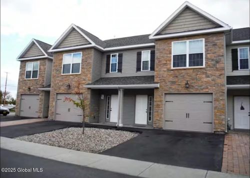 101 Brownstone Ct, Wilton, NY, 12831-1256 | Card Image