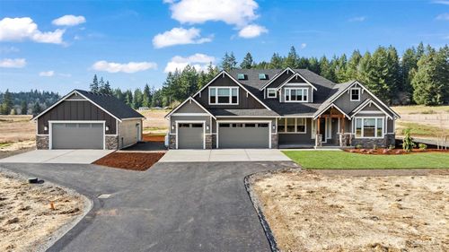 10402 66th Ave Nw, Gig Harbor, WA, 98332-8693 | Card Image