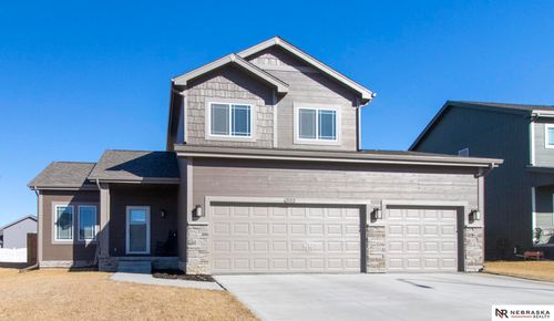 21212 Madison St, Elkhorn, NE, 68022-4125 | Card Image