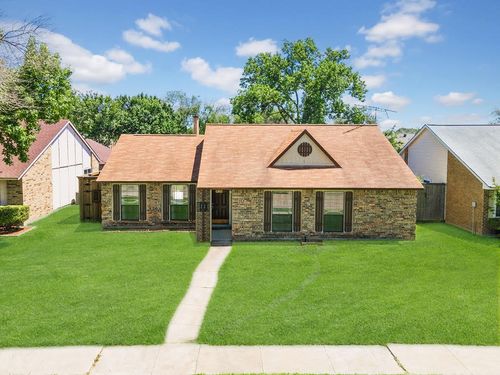 1310 Timbercreek Ct, Allen, TX, 75002-2901 | Card Image
