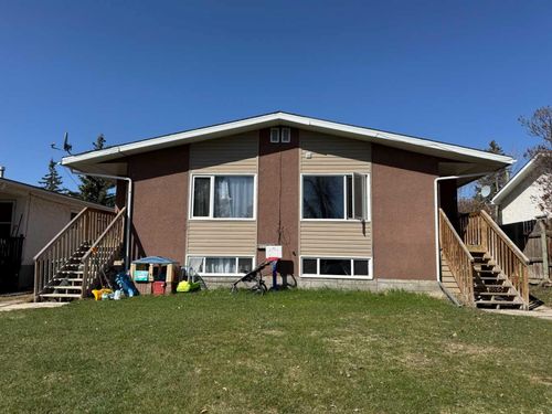 5410 55 St, Ponoka, AB, T4J1L8 | Card Image