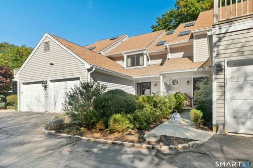 15-40 Ettl Ln, Greenwich, CT, 06831-4160 | Card Image